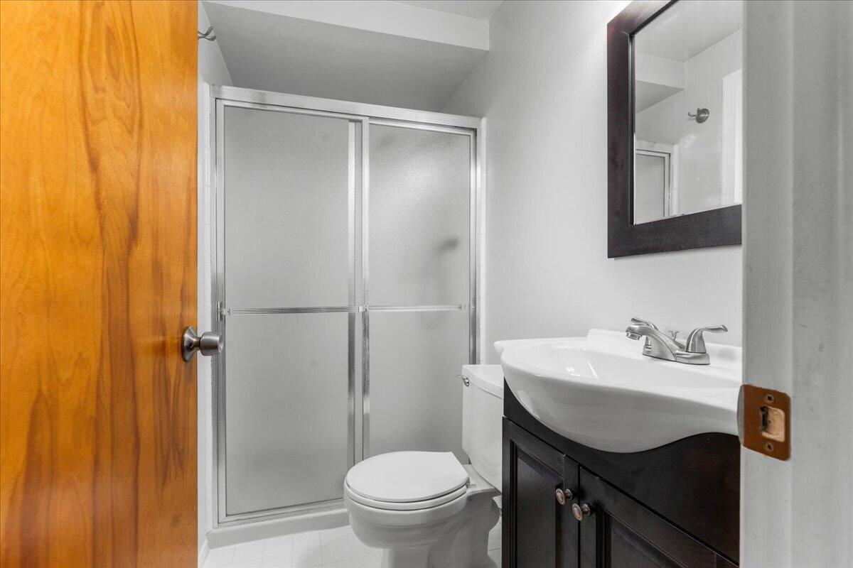 6709 Wild Ridge Lane, West Bloomfield, MI, 48322-3879