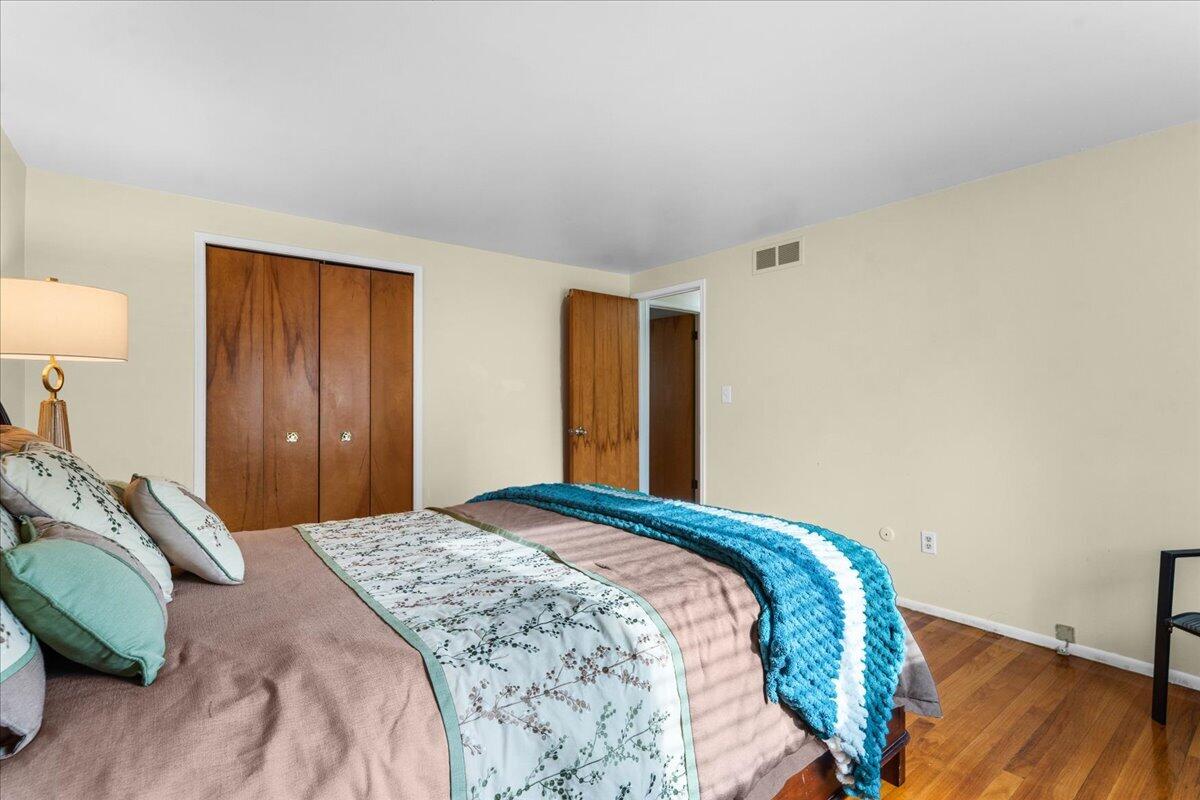 6709 Wild Ridge Lane, West Bloomfield, MI, 48322-3879