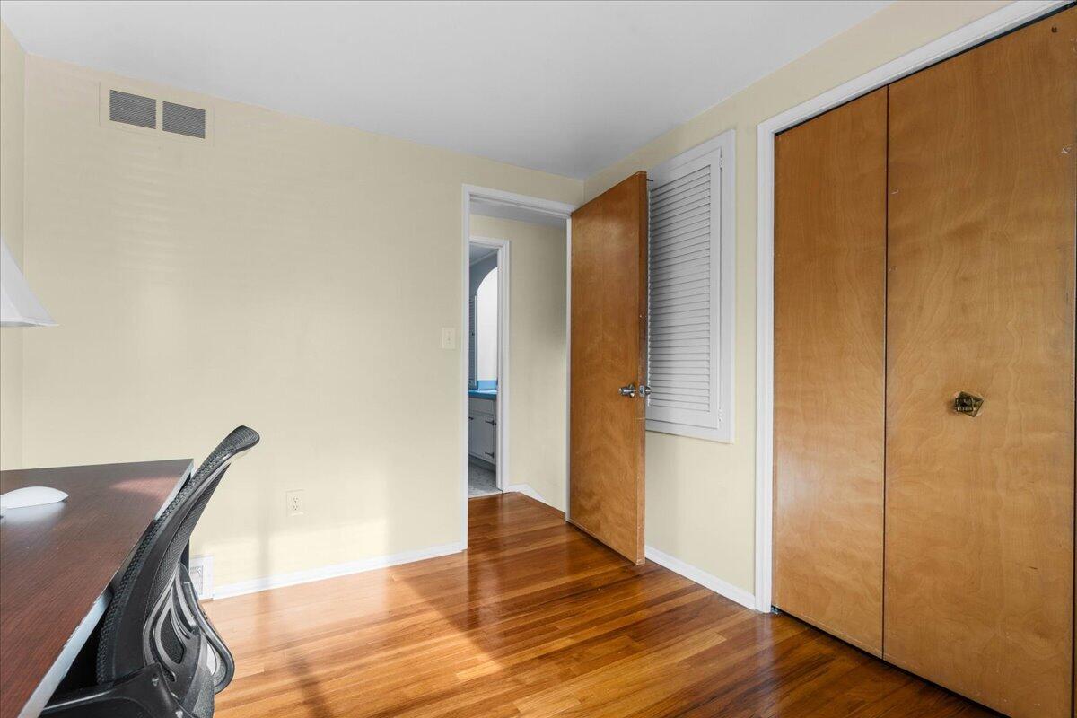 6709 Wild Ridge Lane, West Bloomfield, MI, 48322-3879