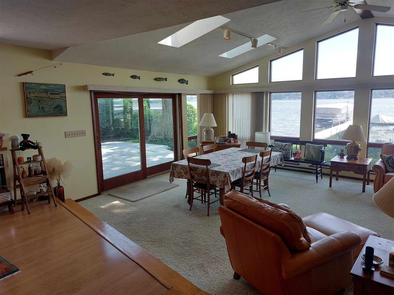 23675 N Shore Drive, Edwardsburg, MI, 49112-8515