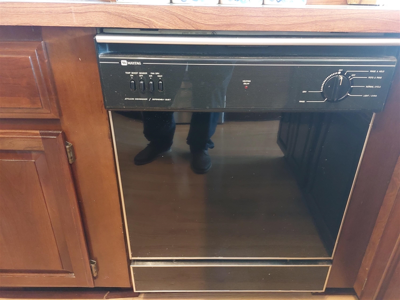 23675 N Shore Drive, Edwardsburg, MI, 49112-8515