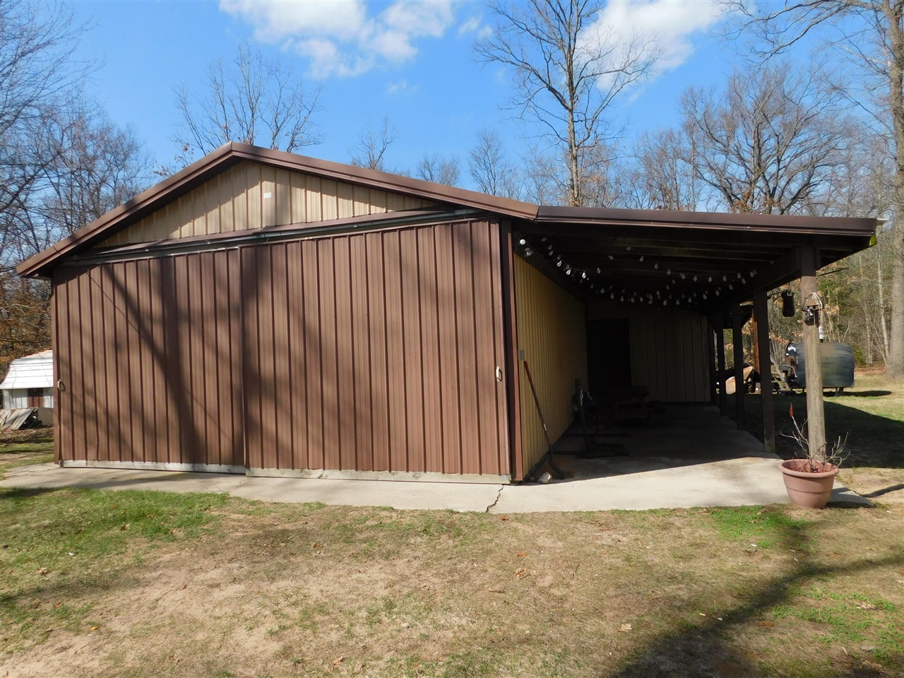 647 N Hart Road, Wellston, MI, 49689-9653