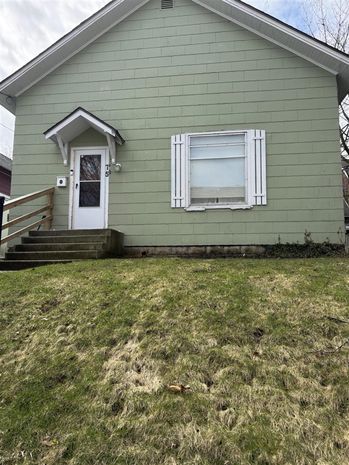1st image of 75 Filer St, Manistee, MI 49660 | MLS# 70525779