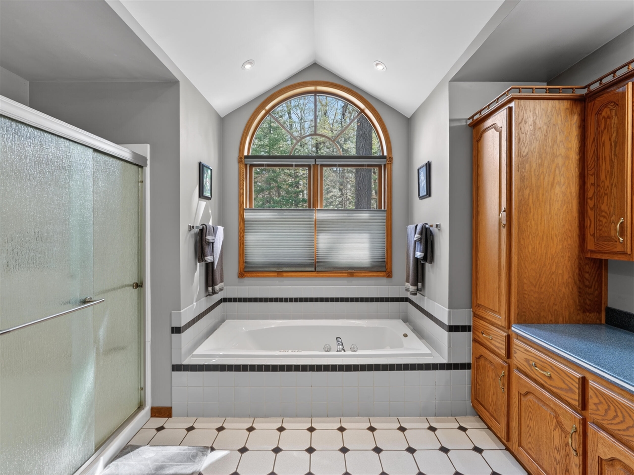 1697 Wildwood Road, Sterling, MI, 48659-9206