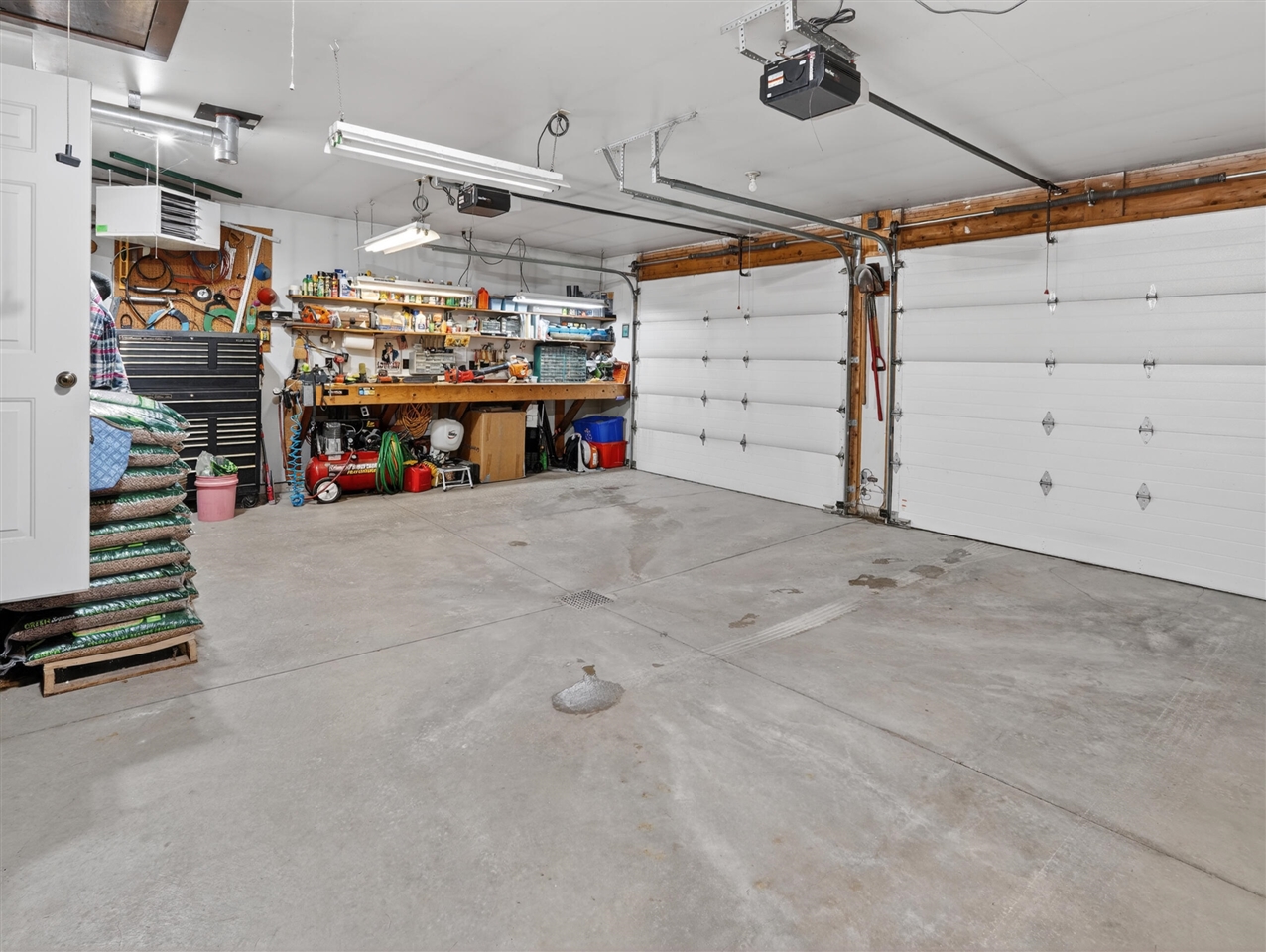 1697 Wildwood Road, Sterling, MI, 48659-9206