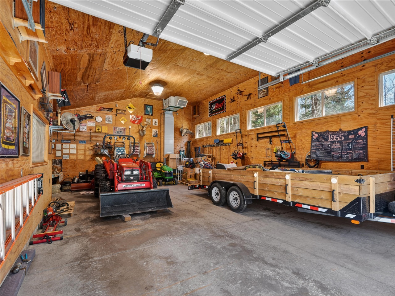 1697 Wildwood Road, Sterling, MI, 48659-9206