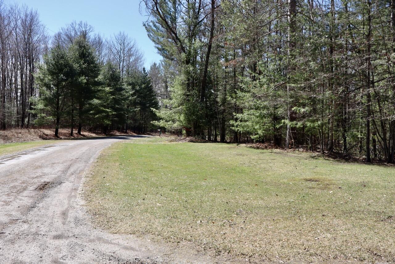 1697 Wildwood Road, Sterling, MI, 48659-9206
