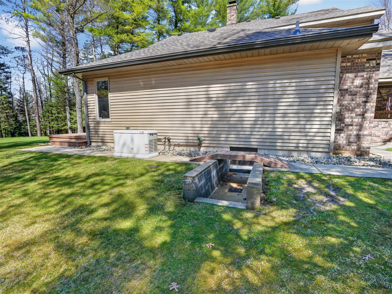 1697 Wildwood Road, Sterling, MI, 48659-9206