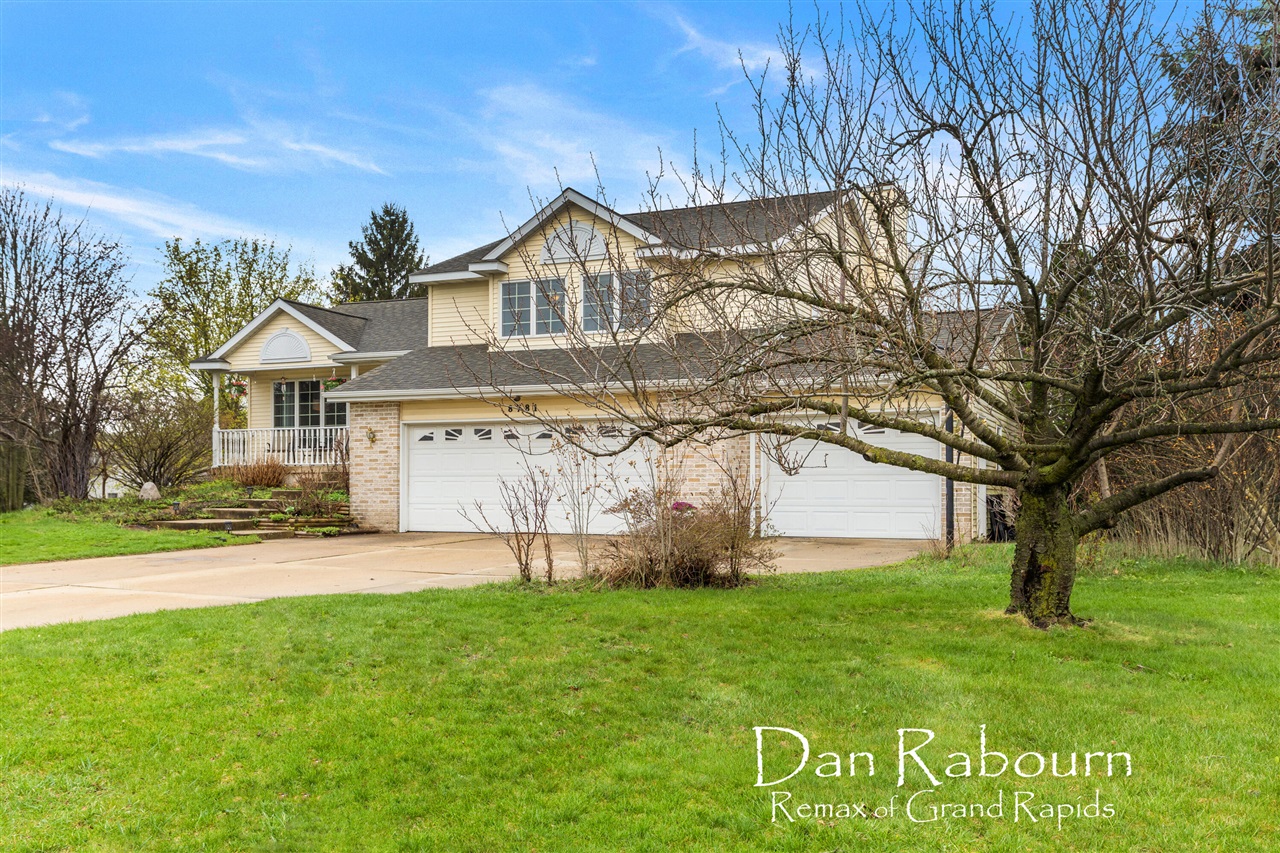 8781 Astro Drive, Jenison, MI, 49428