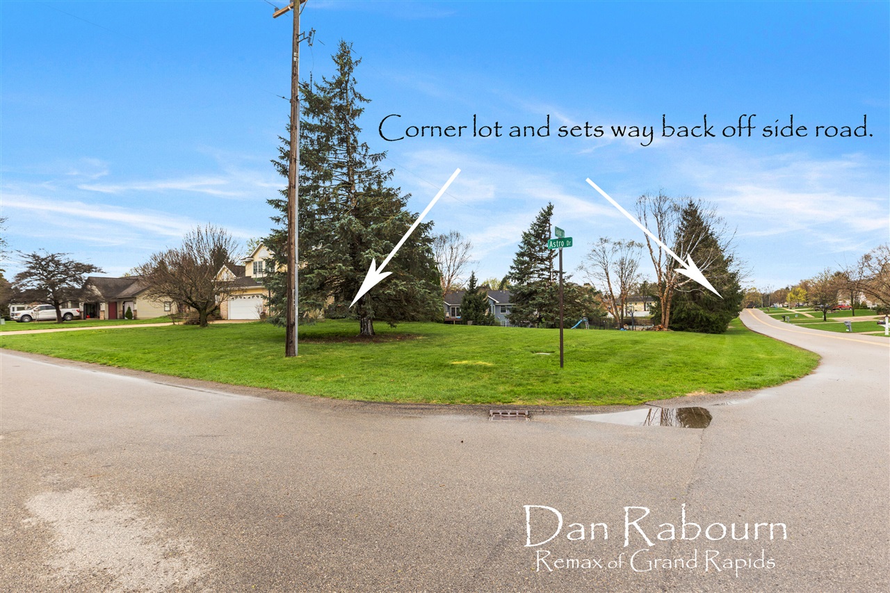 8781 Astro Drive, Jenison, MI, 49428