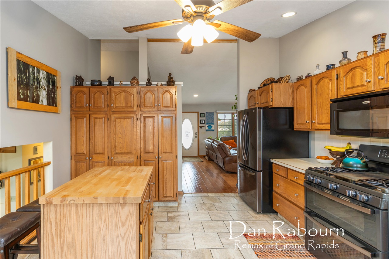 8781 Astro Drive, Jenison, MI, 49428