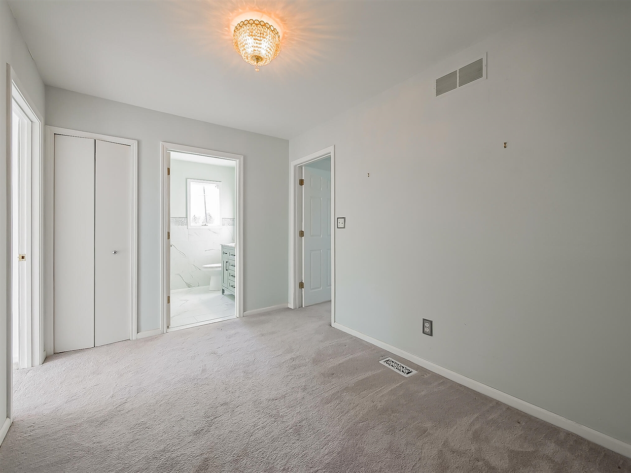 3345 E Commerce Road, Commerce Twp, MI, 48382-1416