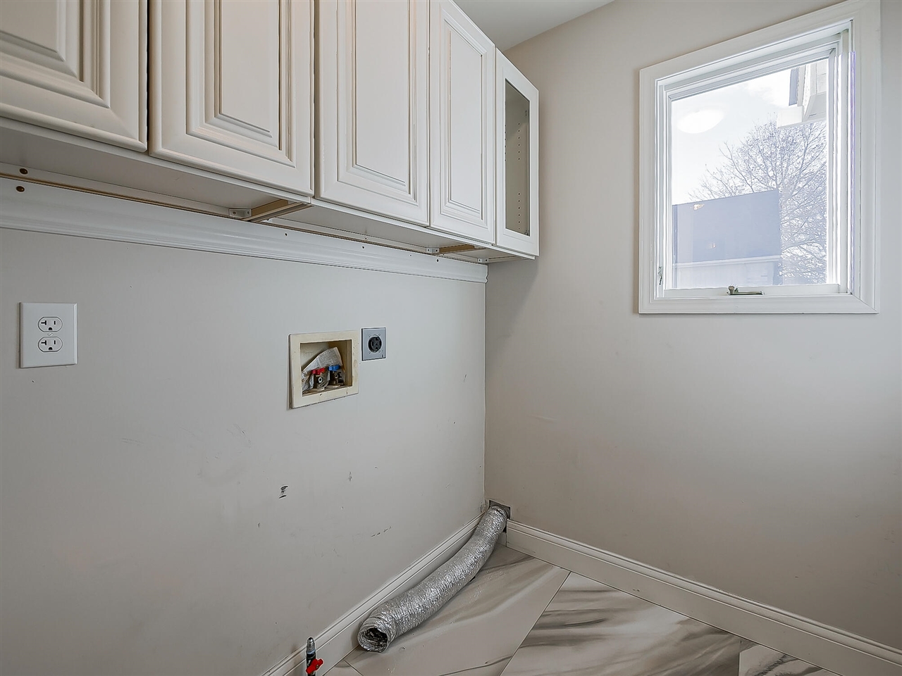 3345 E Commerce Road, Commerce Twp, MI, 48382-1416