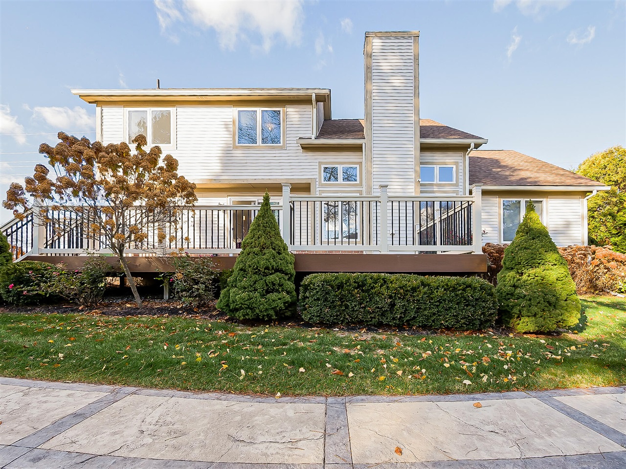 3345 E Commerce Road, Commerce Twp, MI, 48382-1416