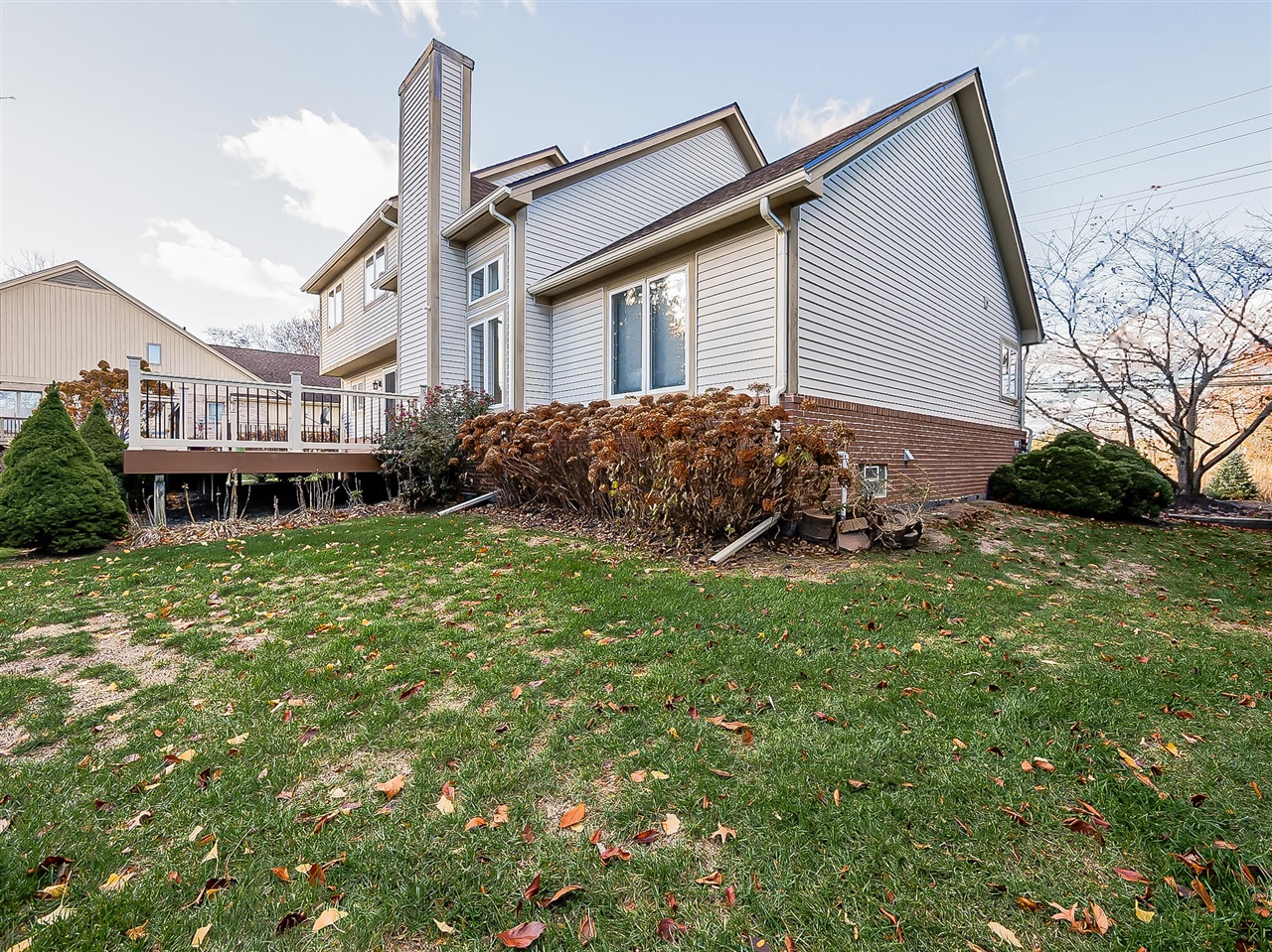 3345 E Commerce Road, Commerce Twp, MI, 48382-1416