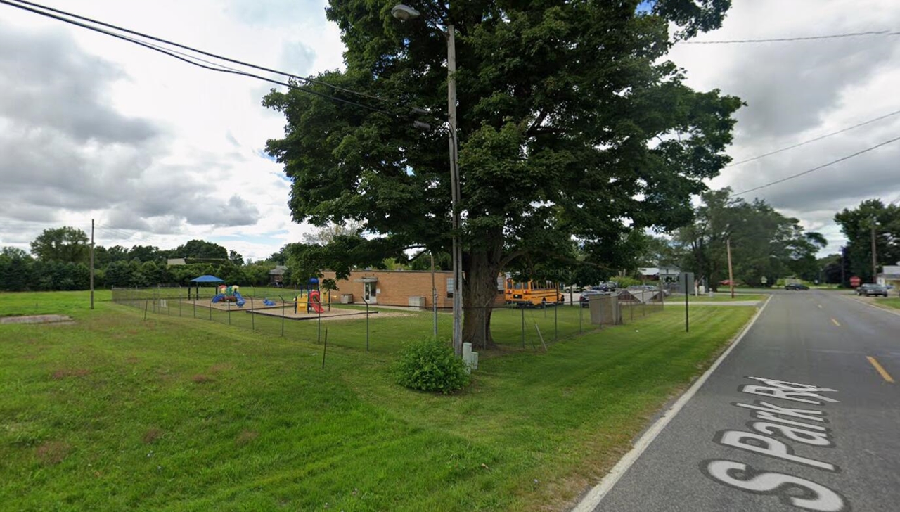 1720 S Park Road, Benton Harbor, MI, 49022-9626