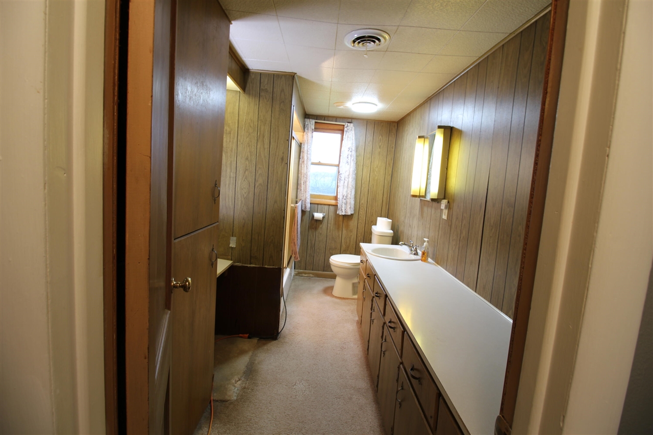 3330 115th Avenue, Allegan, MI, 49010-9304