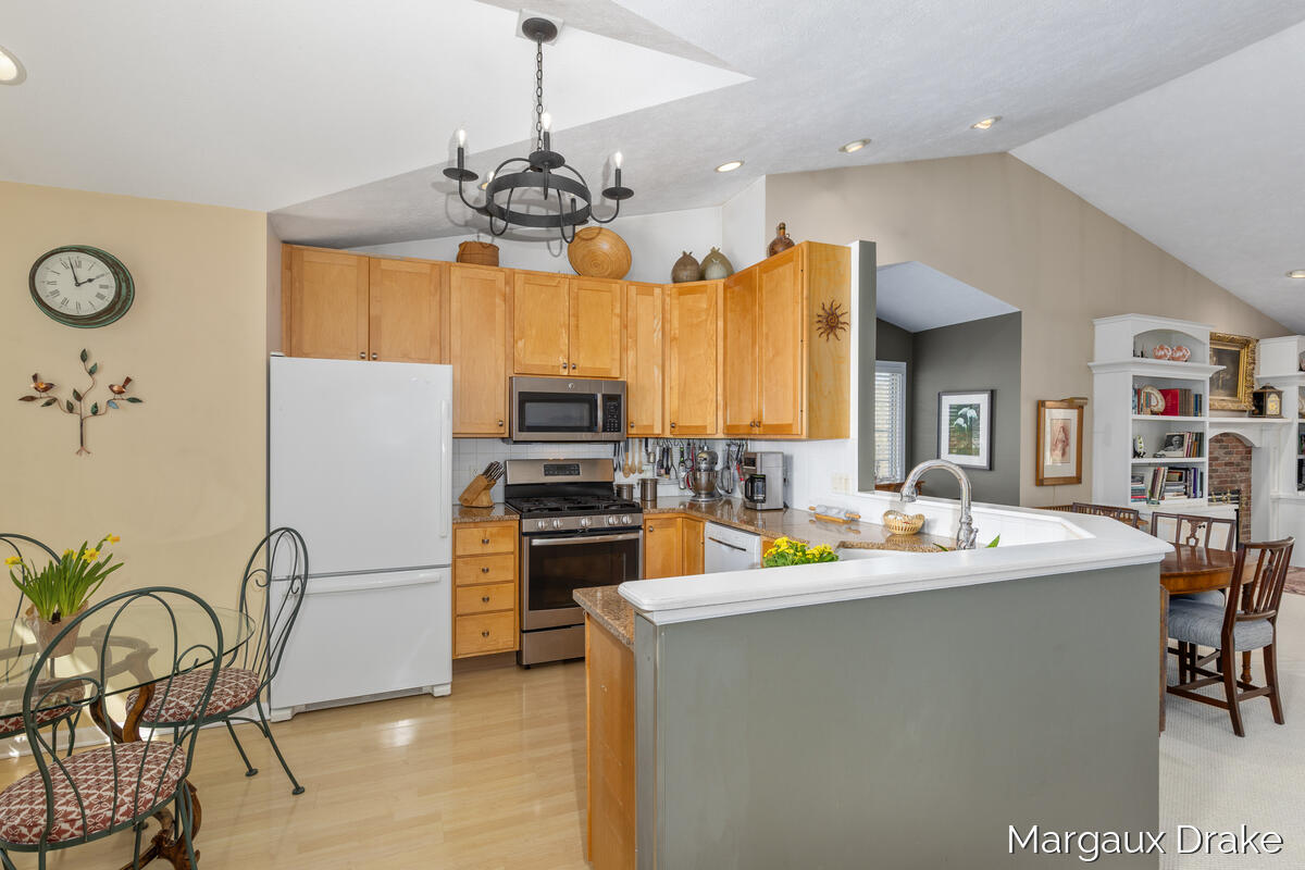 1946 Dunlin Court, Grand Rapids, MI, 49505-7150