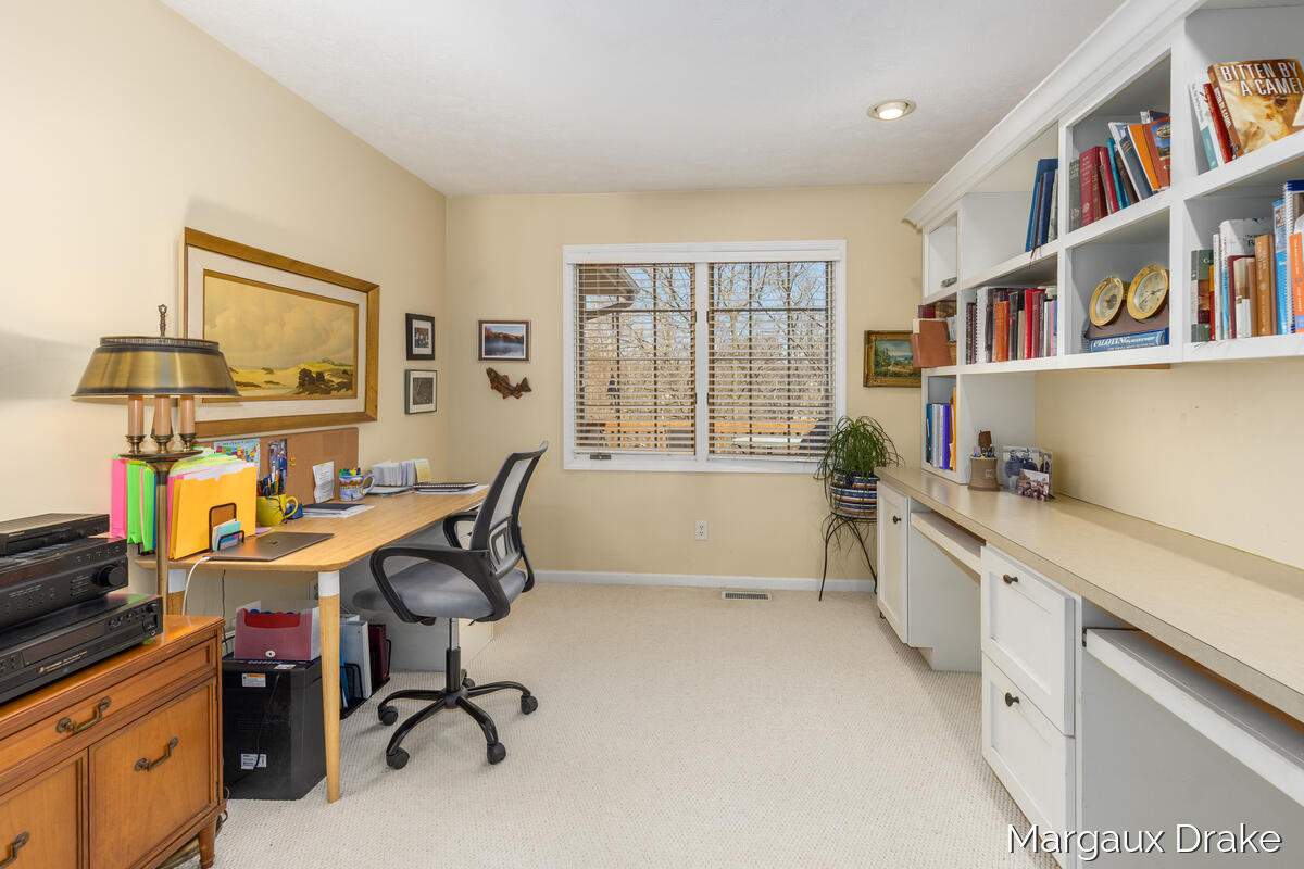 1946 Dunlin Court, Grand Rapids, MI, 49505-7150