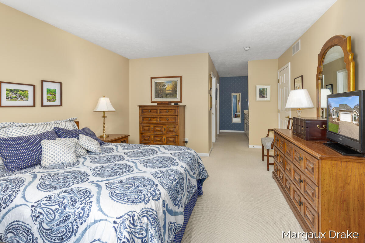 1946 Dunlin Court, Grand Rapids, MI, 49505-7150