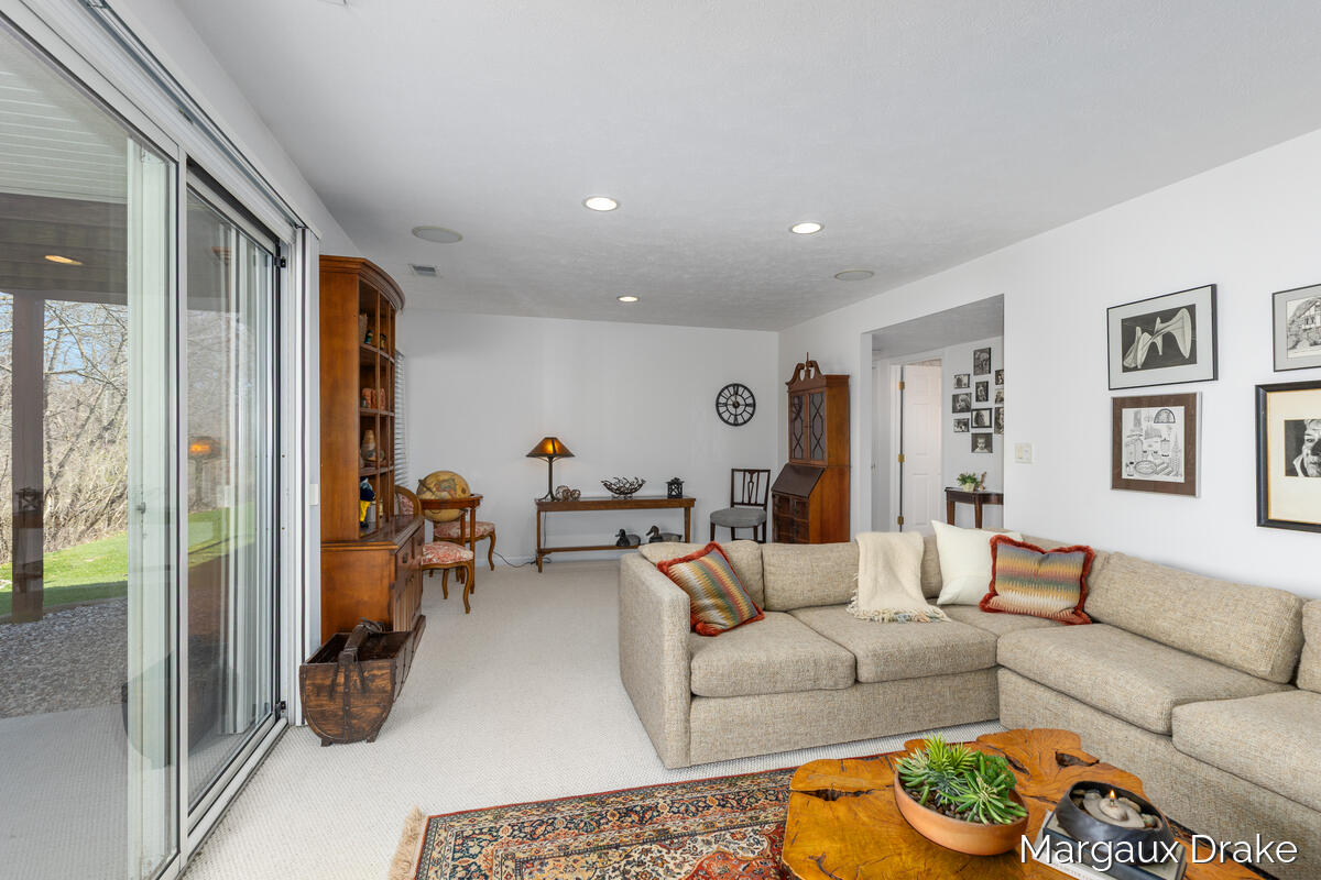 1946 Dunlin Court, Grand Rapids, MI, 49505-7150