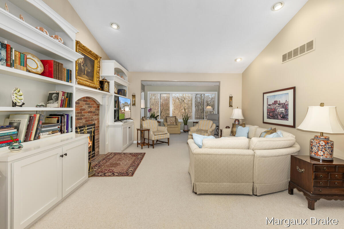 1946 Dunlin Court, Grand Rapids, MI, 49505-7150