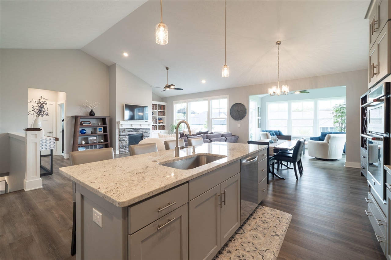 13987 Phoenix Place, Holland, MI, 49424-7493