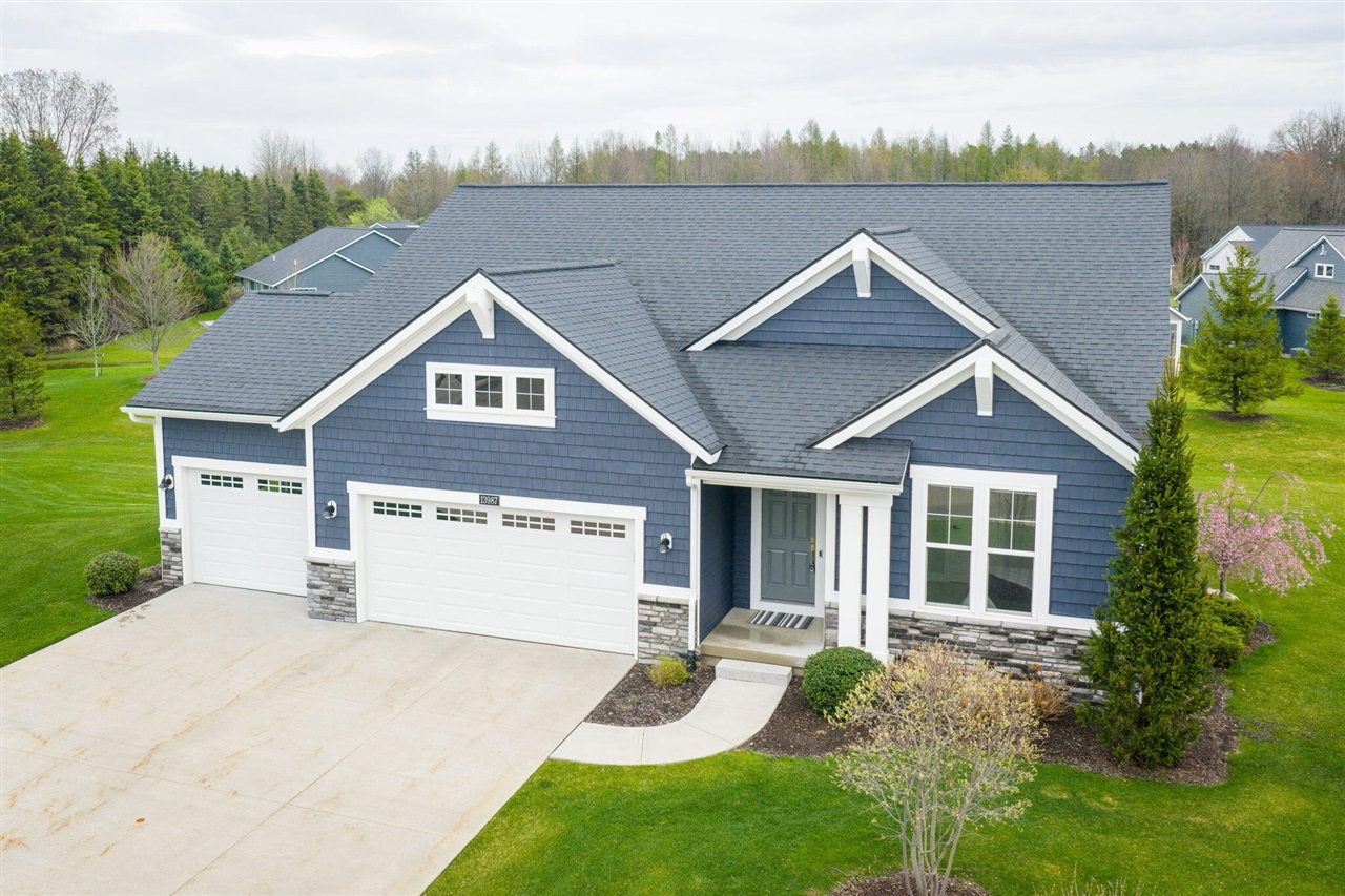 13987 Phoenix Place, Holland, MI, 49424-7493