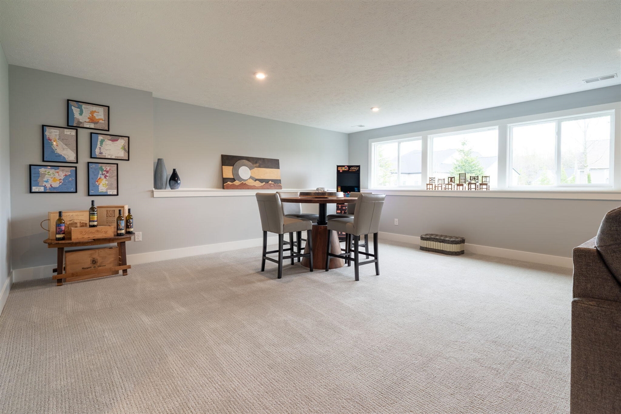 13987 Phoenix Place, Holland, MI, 49424-7493