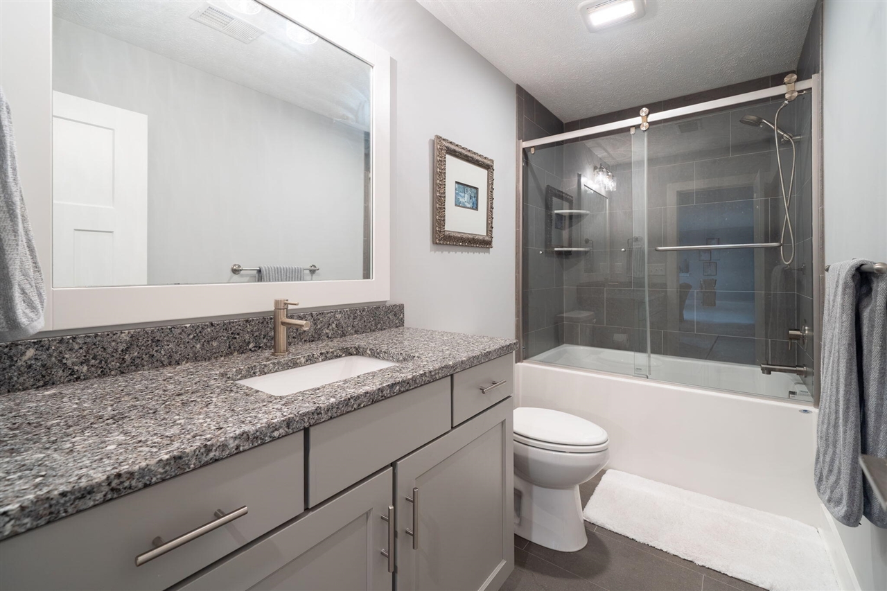 13987 Phoenix Place, Holland, MI, 49424-7493