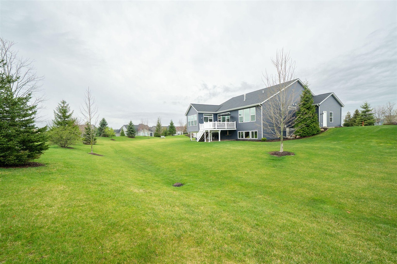 13987 Phoenix Place, Holland, MI, 49424-7493