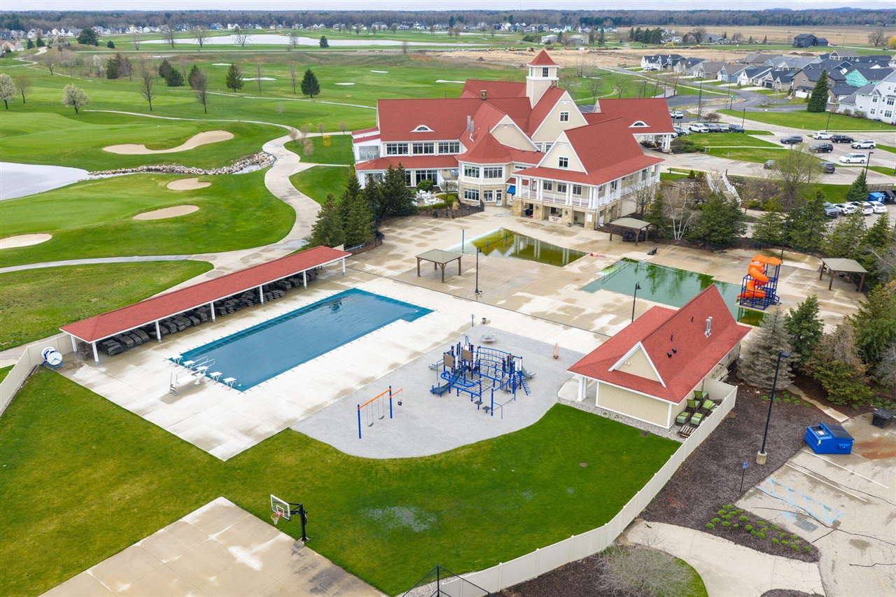 13987 Phoenix Place, Holland, MI, 49424-7493