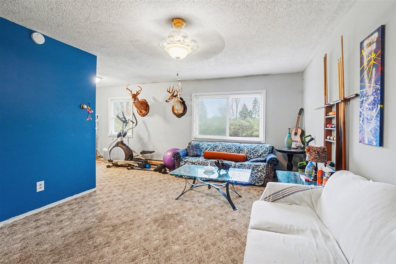 5th image of 46131 S Lakeshore Dr, Lawrence, MI 49064 | MLS# 70525870