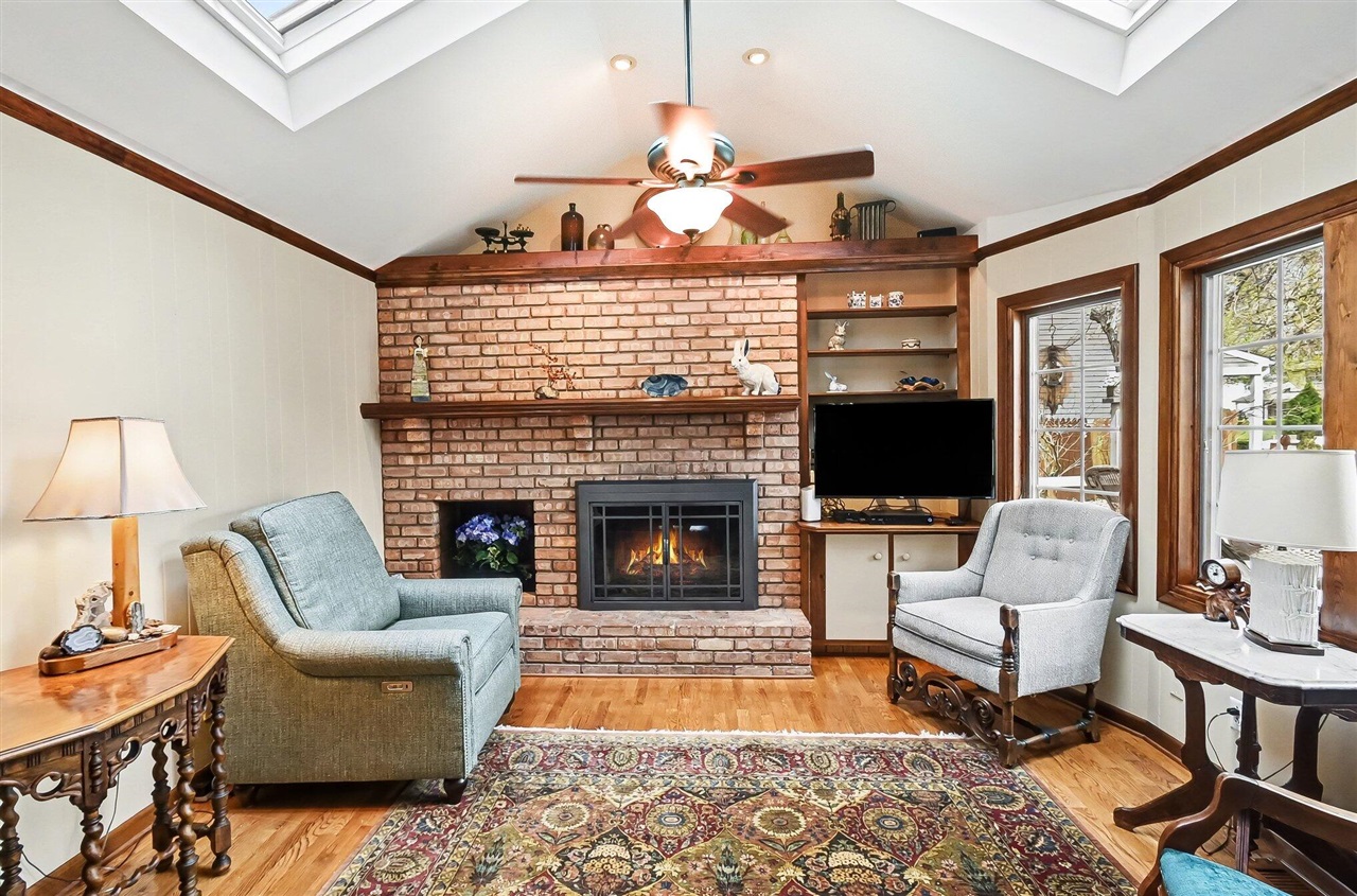 2876 Colony Drive, East Lansing, MI, 48823-2383
