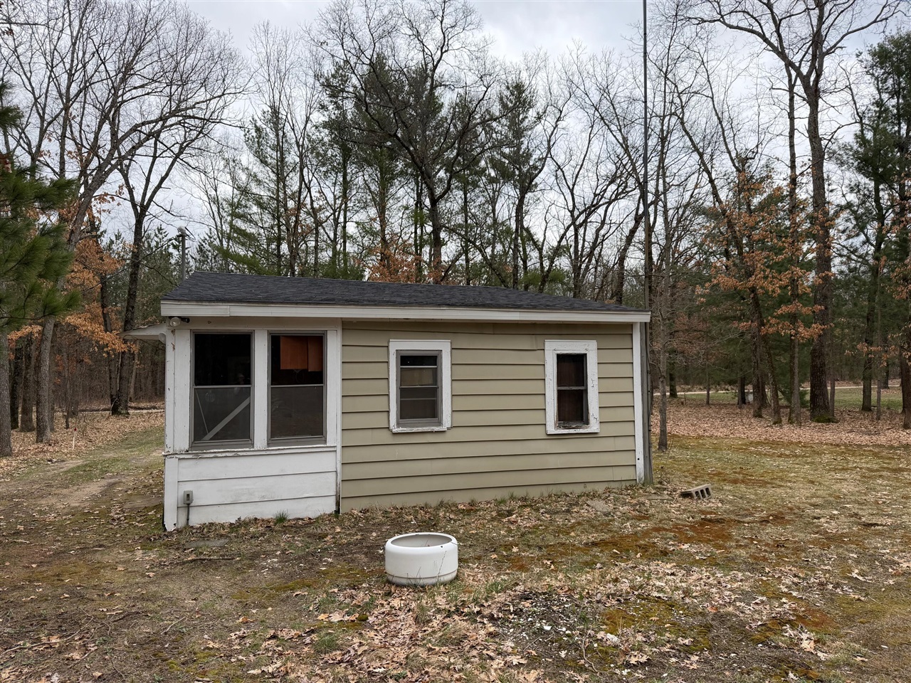 10697 N Java Road, Irons, MI, 49644-9467