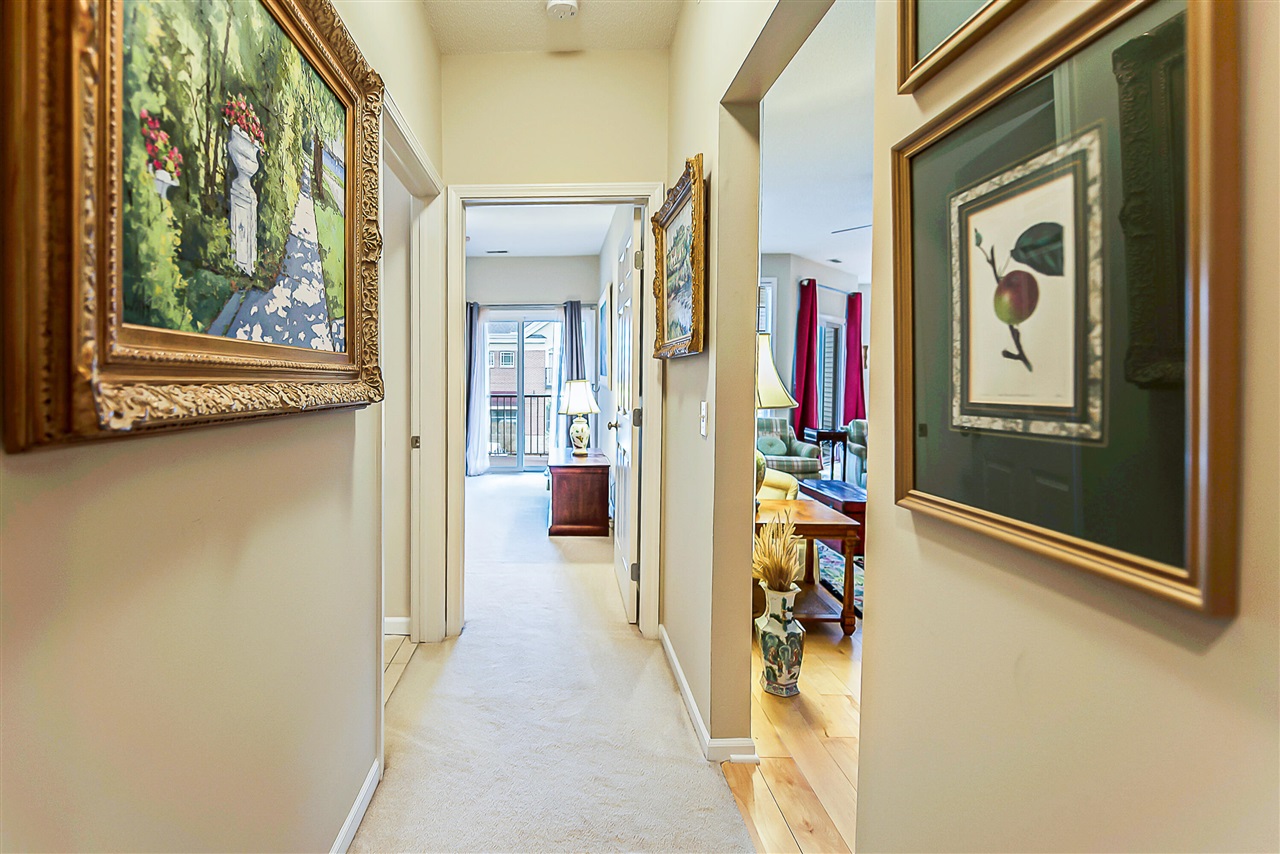 301 Scio Village Court UNIT&nbsp;260, Ann Arbor, MI, 48103-9144