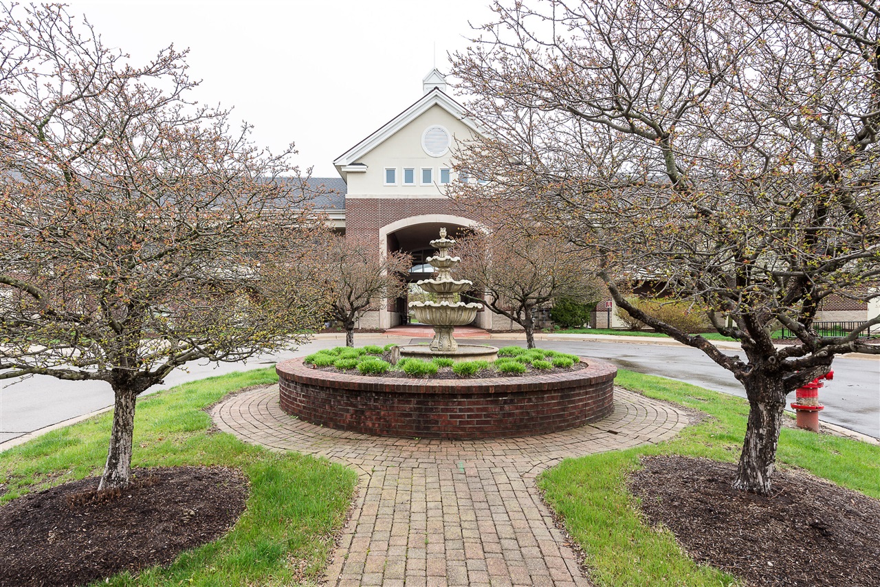 301 Scio Village Court UNIT&nbsp;260, Ann Arbor, MI, 48103-9144