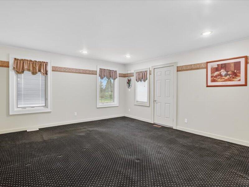 2255 N Portage Road, Jackson, MI, 49201-9629