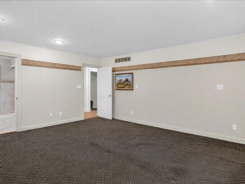 2255 N Portage Road, Jackson, MI, 49201-9629