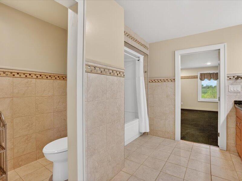 2255 N Portage Road, Jackson, MI, 49201-9629