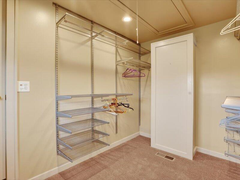 2255 N Portage Road, Jackson, MI, 49201-9629