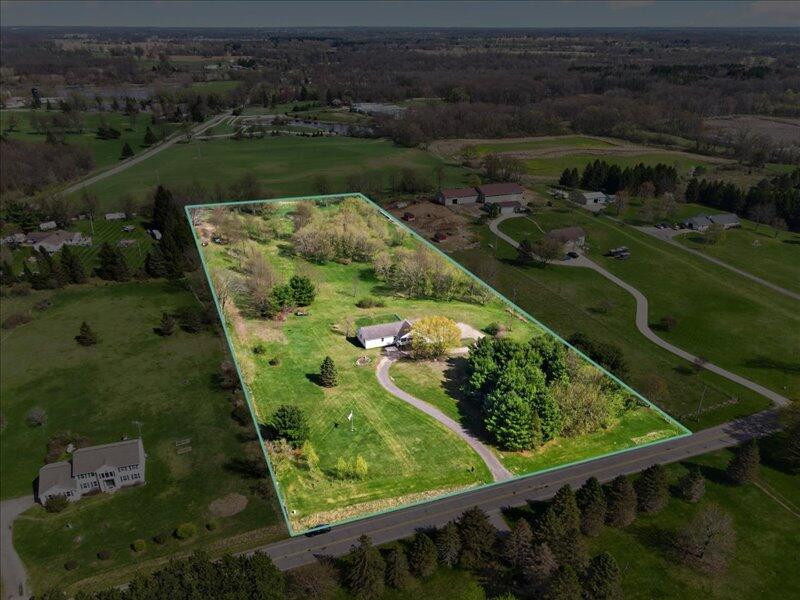 2255 N Portage Road, Jackson, MI, 49201-9629