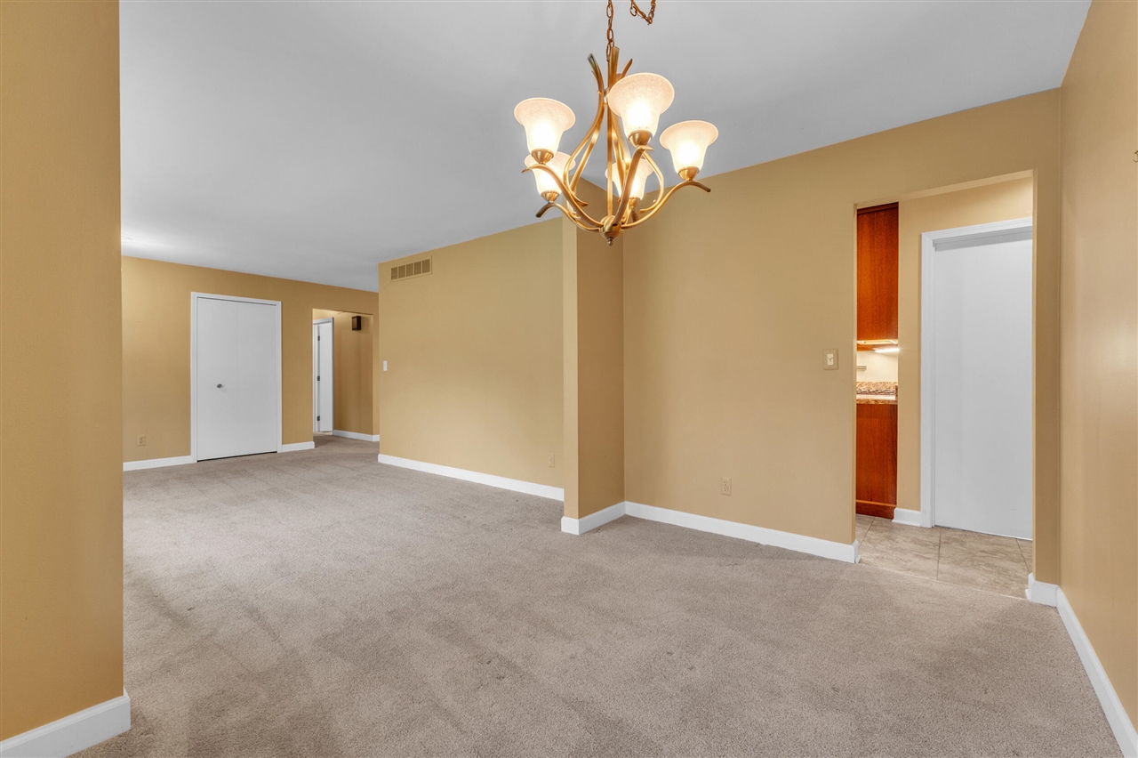 8020 Kurtland Court, Dexter, MI, 48130-9727