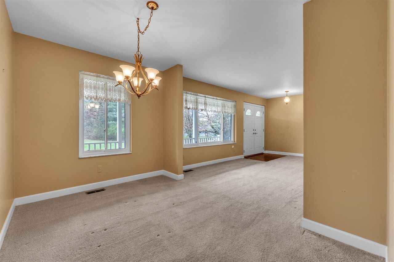 8020 Kurtland Court, Dexter, MI, 48130-9727