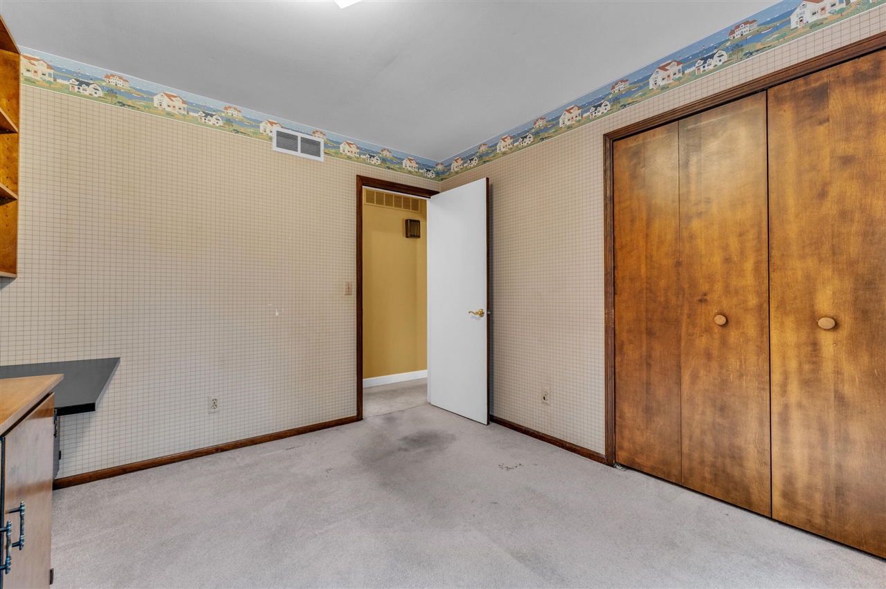 8020 Kurtland Court, Dexter, MI, 48130-9727