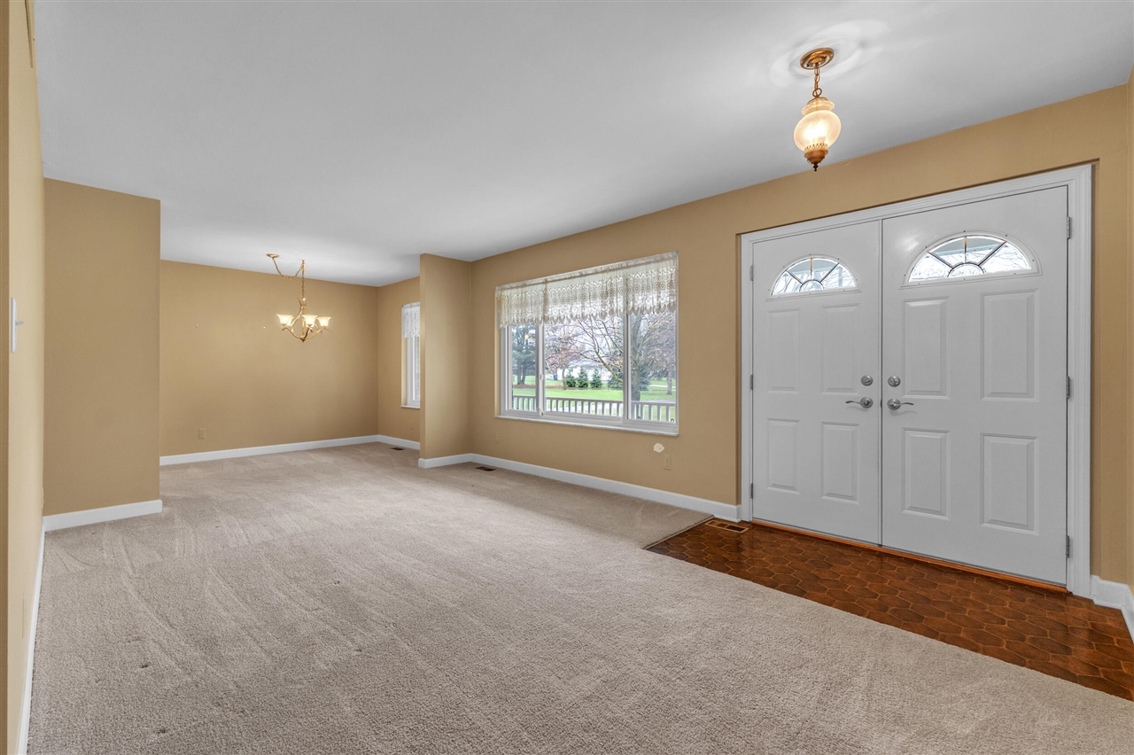 8020 Kurtland Court, Dexter, MI, 48130-9727