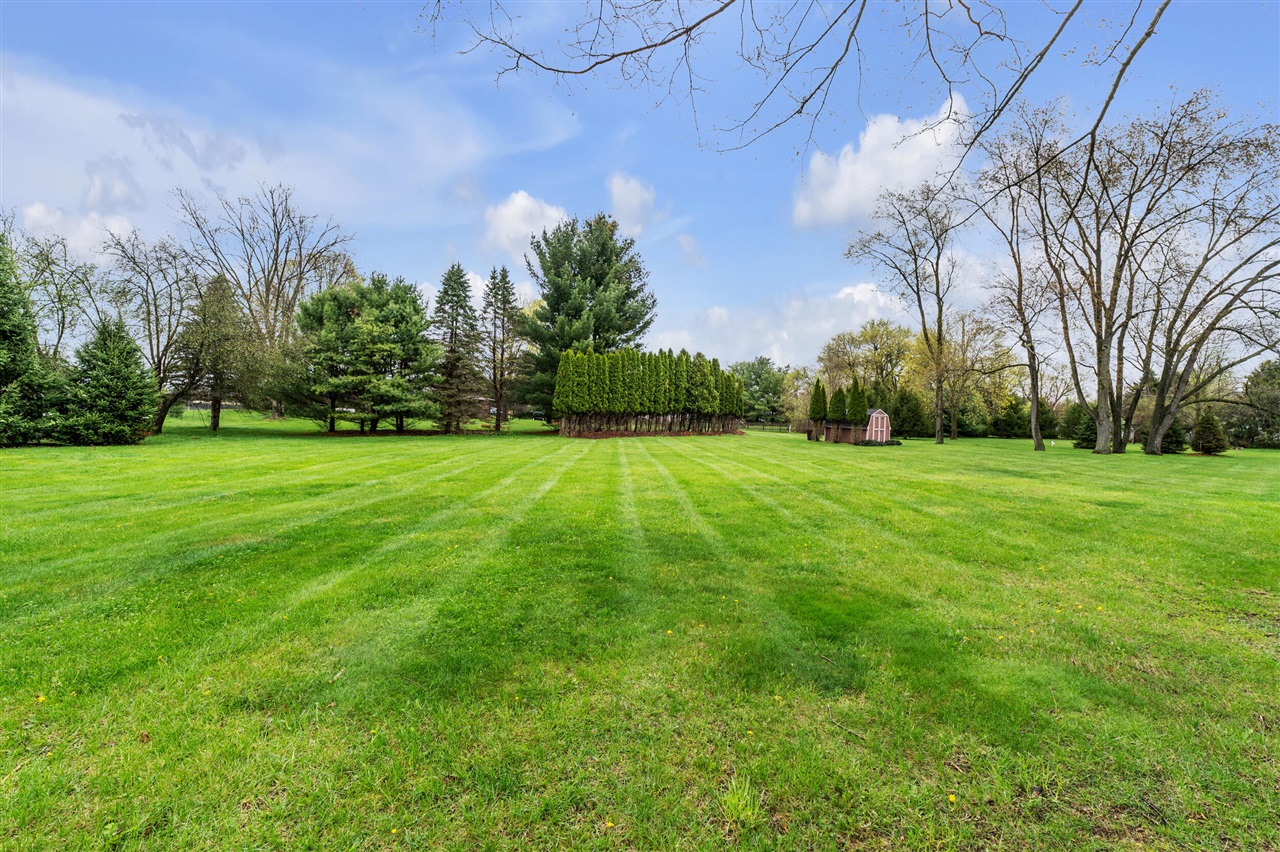 8020 Kurtland Court, Dexter, MI, 48130-9727