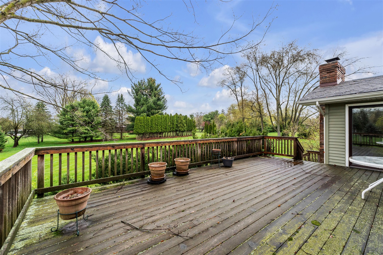 8020 Kurtland Court, Dexter, MI, 48130-9727