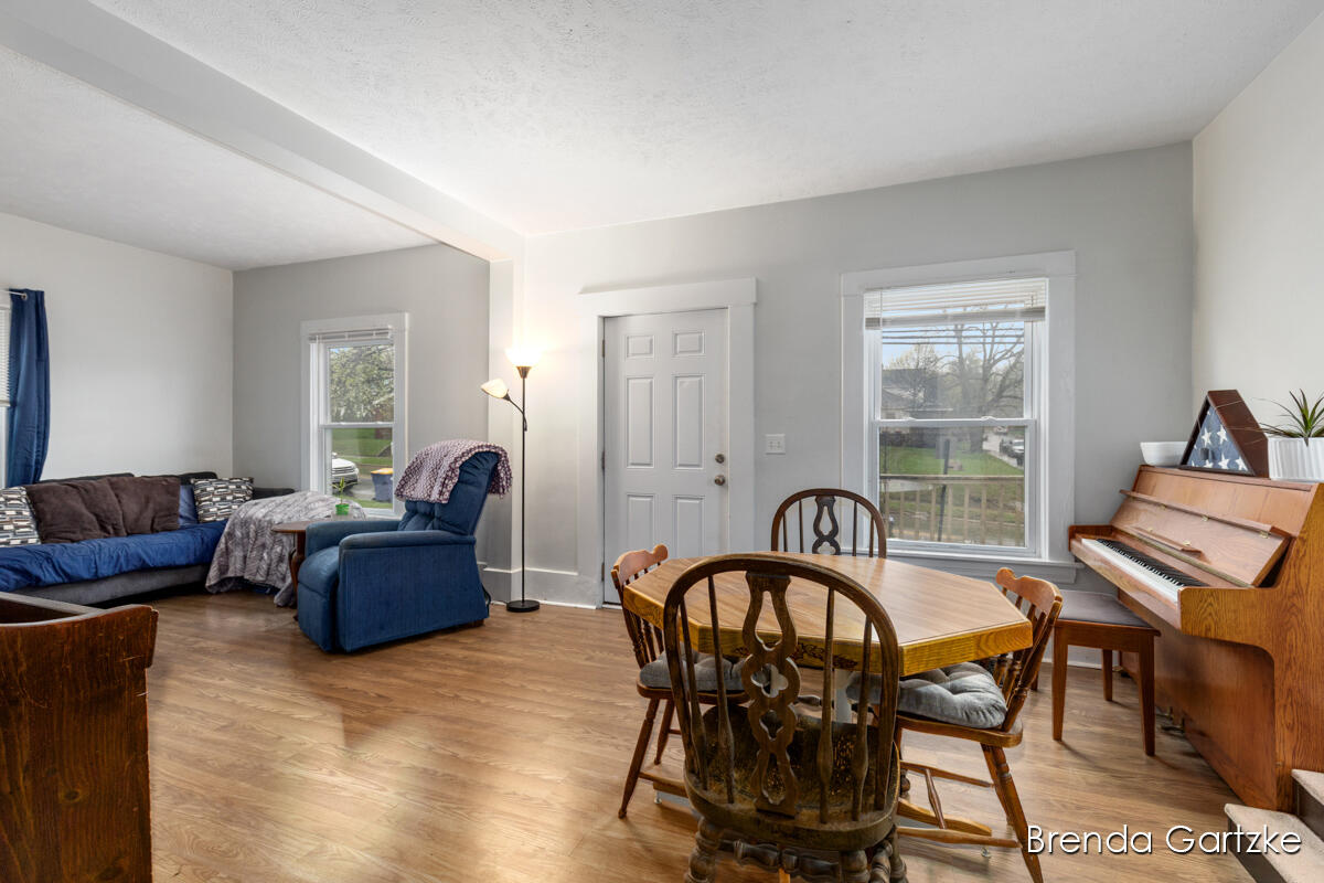 747 College Avenue, Grand Rapids, MI, 49503-1761