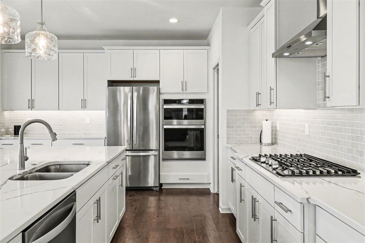 4399 Sparrow Street, Ann Arbor, MI, 48103-2290